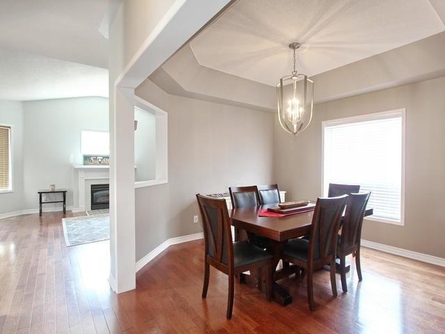 104 Sundridge St, House detached with 3 bedrooms, 4 bathrooms and 2 parking in Brampton ON | Image 6