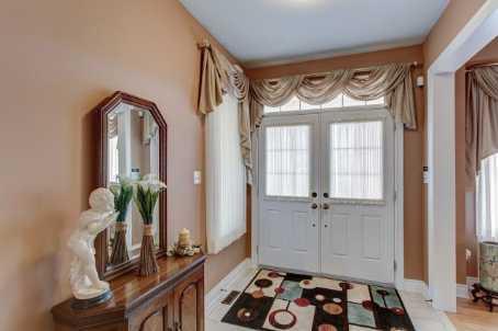 365 Country Glen Rd, House detached with 4 bedrooms, 3 bathrooms and 2 parking in Markham ON | Image 2