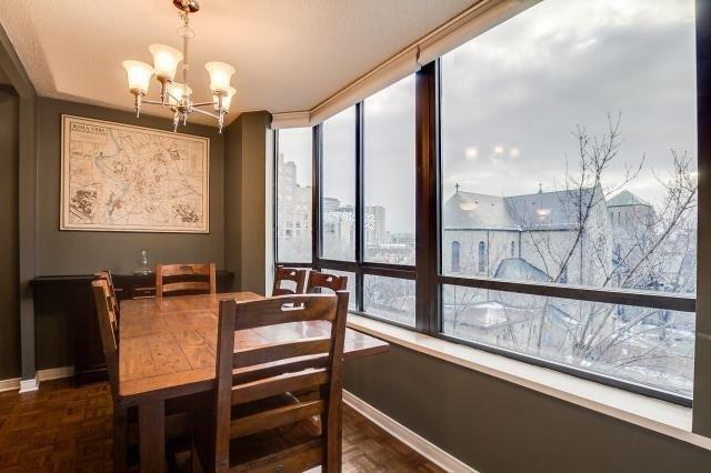 608 - 195 St Patrick St, Condo with 1 bedrooms, 2 bathrooms and 1 parking in Toronto ON | Image 4
