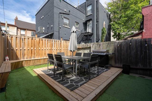 8 D'arcy St, House attached with 4 bedrooms, 3 bathrooms and 0 parking in Toronto ON | Image 31