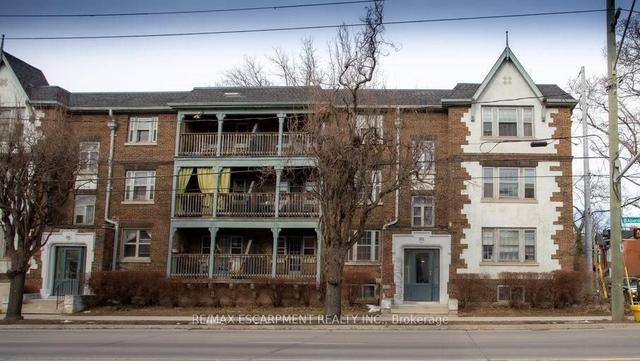 5 - 312 Aberdeen Ave, Condo with 2 bedrooms, 1 bathrooms and 0 parking in Hamilton ON | Image 1