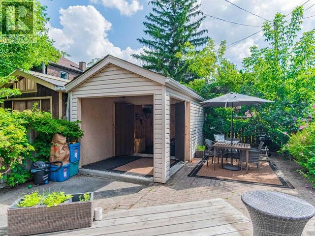 655 Willard Ave, House semidetached with 3 bedrooms, 2 bathrooms and 0 parking in Toronto ON | Image 24