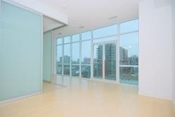 s807 - 112 George St, Condo with 1 bedrooms, 2 bathrooms and 0 parking in Toronto ON | Image 14
