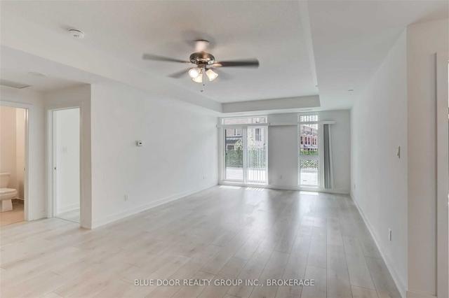 g08 - 1 Climo Lane, Condo with 3 bedrooms, 3 bathrooms and 1 parking in Markham ON | Image 2