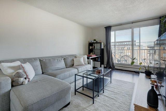 42 - 1703 11 Avenue Sw, Condo with 1 bedrooms, 1 bathrooms and 1 parking in Calgary AB | Image 3