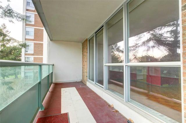 207 - 44 Longbourne Dr, Condo with 2 bedrooms, 2 bathrooms and 1 parking in Toronto ON | Image 11