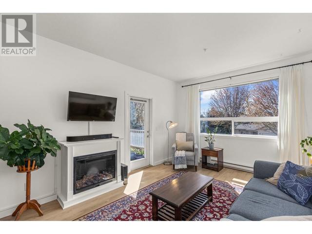 204 - 778 Rutland Road N, Condo with 2 bedrooms, 2 bathrooms and null parking in Kelowna BC | Image 7