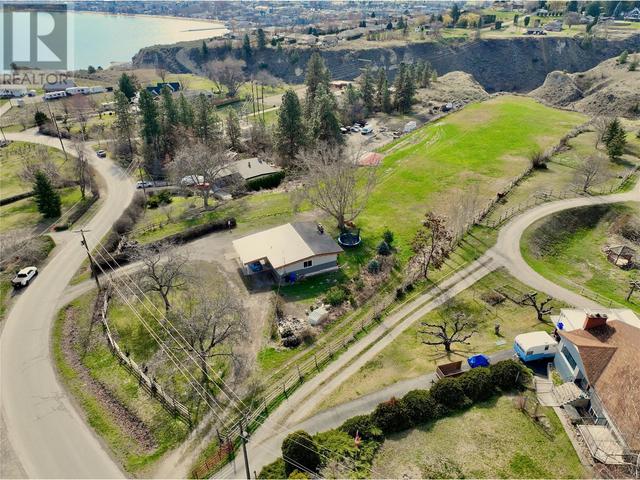 303 Hyslop Drive, House detached with 3 bedrooms, 1 bathrooms and null parking in Okanagan Similkameen F BC | Image 70