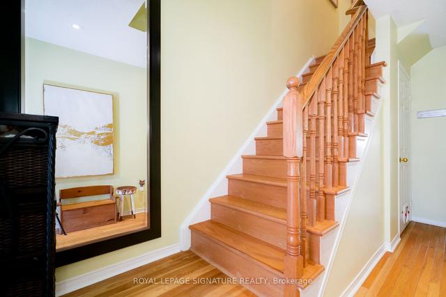 41 Sloane Ave, House attached with 3 bedrooms, 3 bathrooms and 3 parking in Toronto ON | Image 7