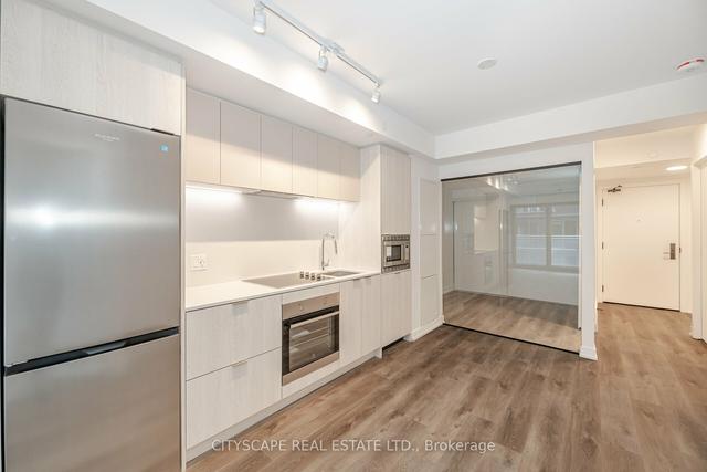 818 - 1 Jarvis St, Condo with 2 bedrooms, 2 bathrooms and 1 parking in Hamilton ON | Image 12