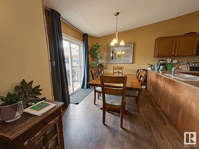9406 83 Av, House detached with 4 bedrooms, 3 bathrooms and 4 parking in Morinville AB | Image 9