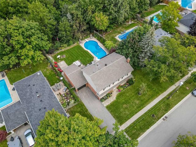 45 Fagan Dr, House detached with 5 bedrooms, 3 bathrooms and 3 parking in Halton Hills ON | Image 12