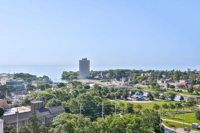 1104 - 39 Stavebank Road, House attached with 2 bedrooms, 1 bathrooms and 1 parking in Mississauga ON | Image 32