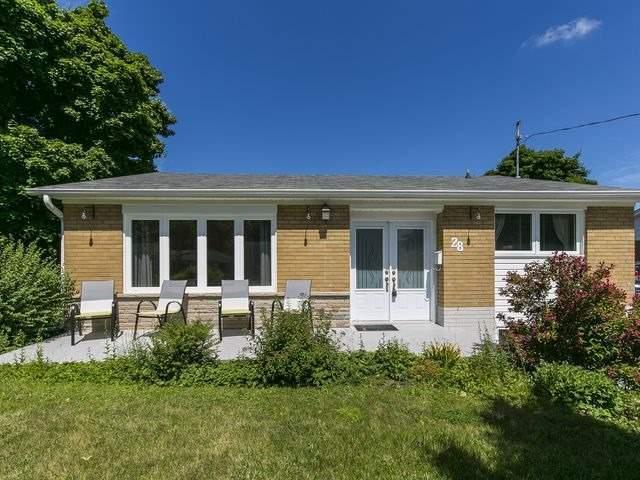 28 Hadrina St, House detached with 3 bedrooms, 1 bathrooms and 5 parking in Brampton ON | Image 1