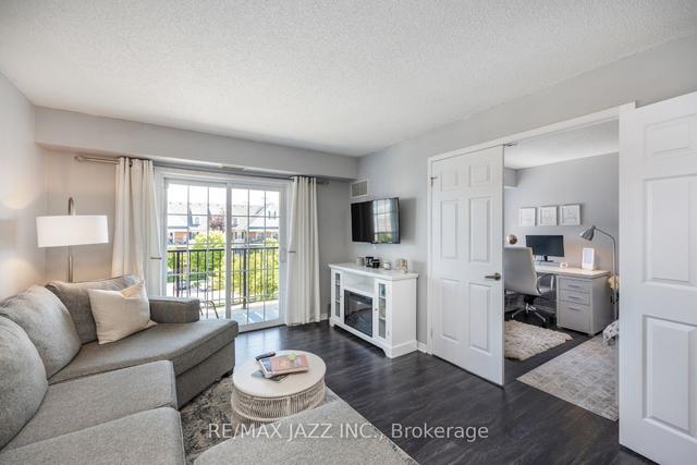 303 - 75 Shipway Ave, Condo with 2 bedrooms, 1 bathrooms and 1 parking in Clarington ON | Image 26