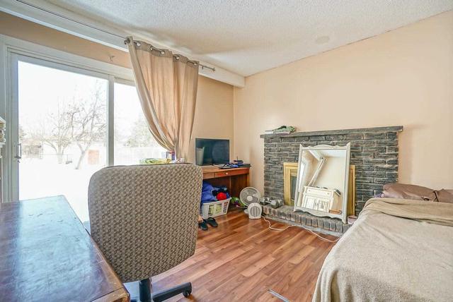 3365 Delfi Rd, House semidetached with 3 bedrooms, 3 bathrooms and 6 parking in Mississauga ON | Image 16