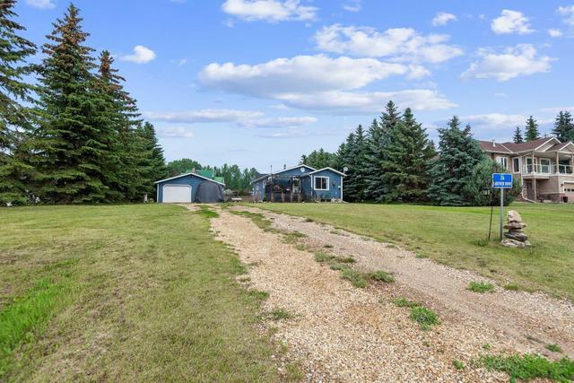 36 Lakeview Drive, House detached with 3 bedrooms, 2 bathrooms and 4 parking in Ponoka County AB | Image 30