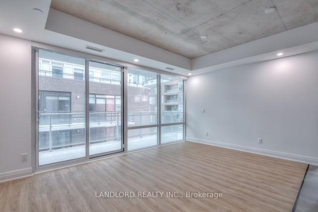 415 - 665 Queen St E, Condo with 2 bedrooms, 2 bathrooms and 1 parking in Toronto ON | Image 24