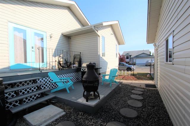 7 Heenan Court, House detached with 4 bedrooms, 2 bathrooms and 5 parking in Red Deer County AB | Image 29