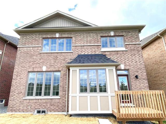 102 Frank Kelly Dr, House detached with 4 bedrooms, 4 bathrooms and 4 parking in East Gwillimbury ON | Image 5