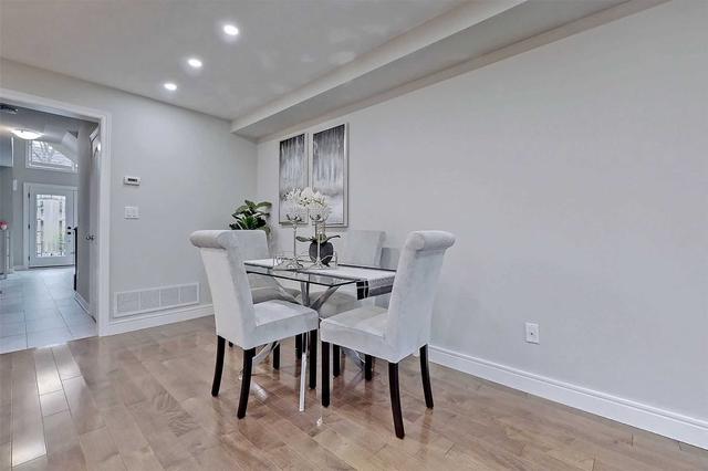 27 - 2250 Rockingham Dr, Townhouse with 2 bedrooms, 3 bathrooms and 3 parking in Oakville ON | Image 31