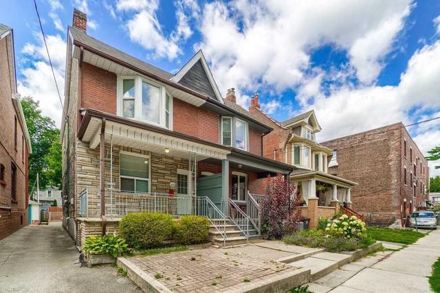 206 Gillard Ave, House semidetached with 2 bedrooms, 3 bathrooms and 2 parking in Toronto ON | Image 12
