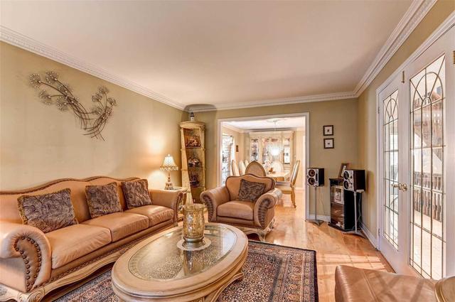 1443 Cobbler Lane, House detached with 5 bedrooms, 6 bathrooms and 2 parking in Oakville ON | Image 5
