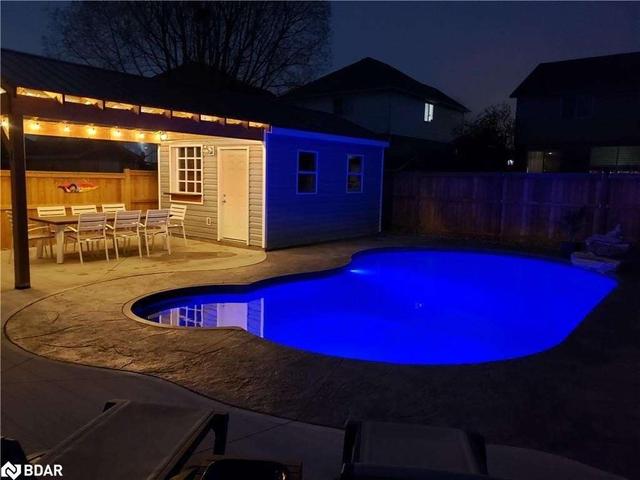 138 Adler Dr, House detached with 3 bedrooms, 3 bathrooms and 5 parking in Cambridge ON | Image 24