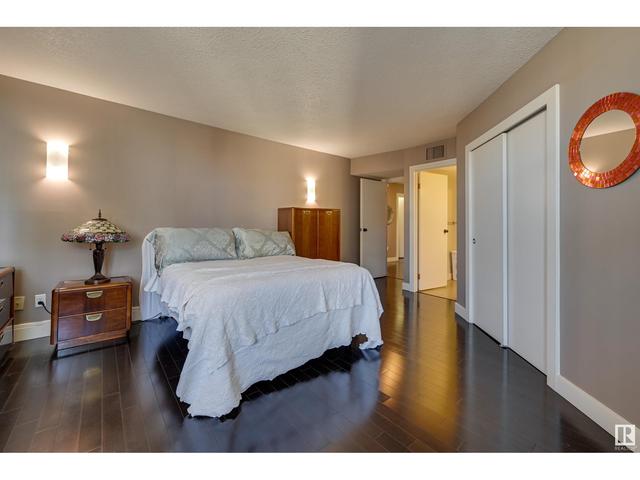 1104 - 11710 100 Av Nw, Condo with 2 bedrooms, 1 bathrooms and 1 parking in Edmonton AB | Image 29