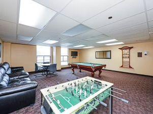 1604 - 25 Kensington Rd, Condo with 2 bedrooms, 1 bathrooms and 1 parking in Brampton ON | Image 33