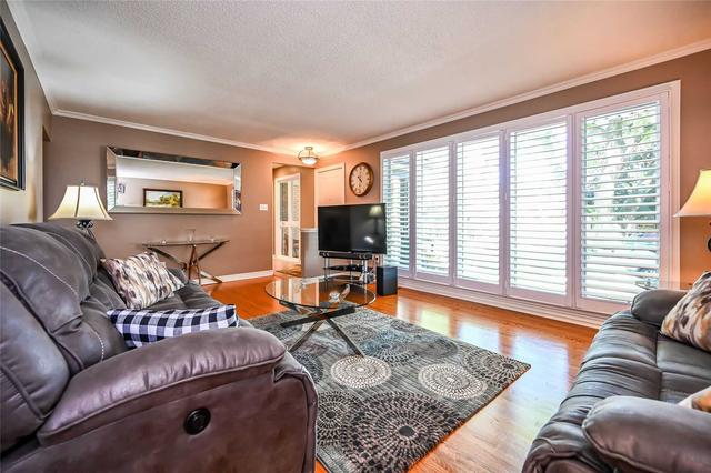 288 St. Andrews Dr, House detached with 3 bedrooms, 2 bathrooms and 5 parking in Hamilton ON | Image 6
