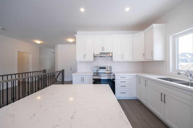 26 Edgar Pl, House detached with 2 bedrooms, 2 bathrooms and 6 parking in Brant ON | Image 6