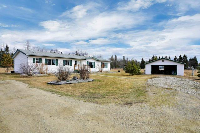 1 Riverside Place, House detached with 5 bedrooms, 2 bathrooms and null parking in Clearwater County AB | Image 37