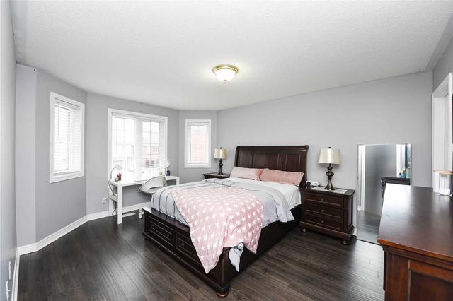61 Stonecrest Dr, House detached with 4 bedrooms, 4 bathrooms and 7 parking in Brampton ON | Image 11