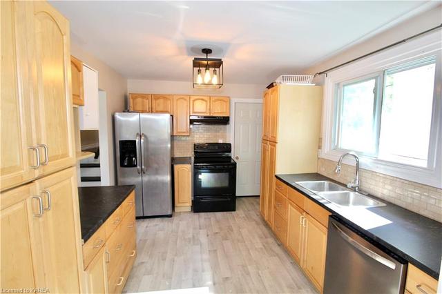 814 Aylmer Crescent, House detached with 3 bedrooms, 1 bathrooms and 4 parking in Kingston ON | Image 22