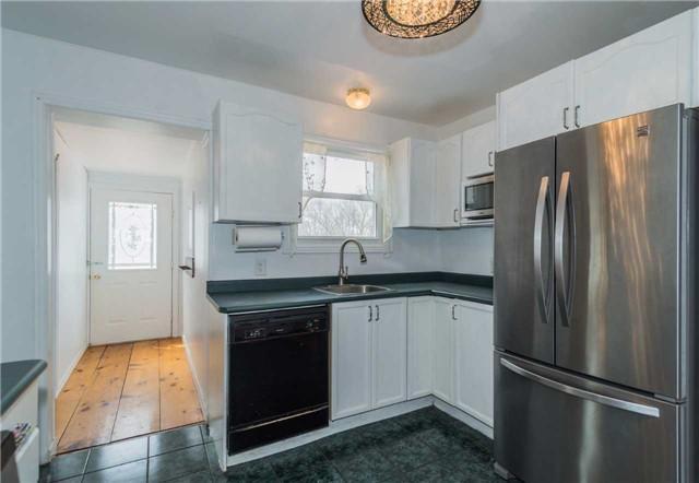18192 Leslie St, House detached with 2 bedrooms, 1 bathrooms and 6 parking in Newmarket ON | Image 13