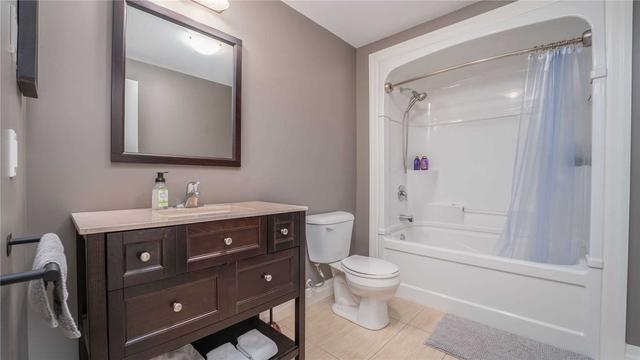 12 - 60 Dufferin Ave, Townhouse with 1 bedrooms, 3 bathrooms and 4 parking in Brantford ON | Image 26