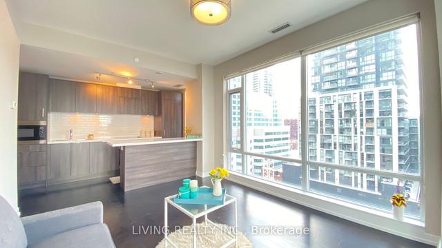 1002 - 21 Widmer St, Condo with 2 bedrooms, 2 bathrooms and 1 parking in Toronto ON | Image 28