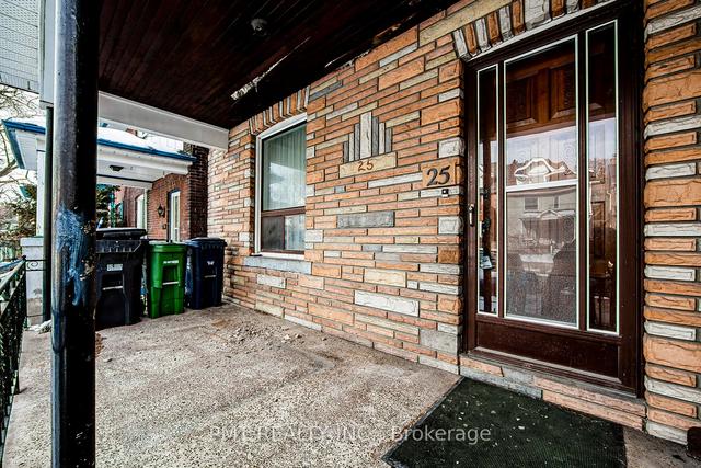 upper - 25 Sandford Ave, House semidetached with 2 bedrooms, 1 bathrooms and 0 parking in Toronto ON | Image 16