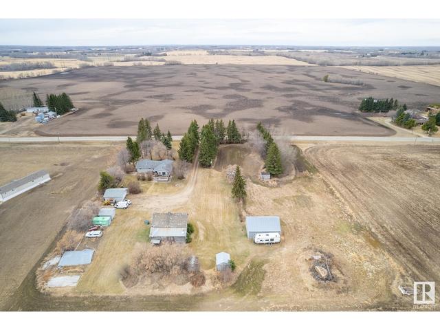 52025 Rge Rd 12, House detached with 3 bedrooms, 2 bathrooms and null parking in Parkland County AB | Image 10