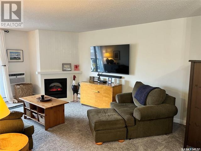 a2 - 202 1121 Mckercher Drive, Condo with 2 bedrooms, 1 bathrooms and null parking in Saskatoon SK | Image 12