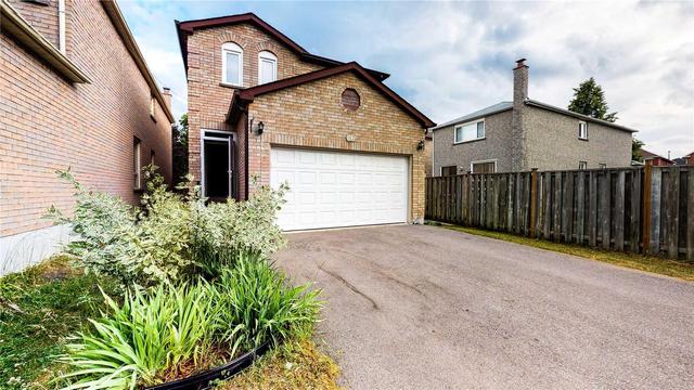 116 Northolt Cres, House detached with 4 bedrooms, 5 bathrooms and 4 parking in Markham ON | Image 1
