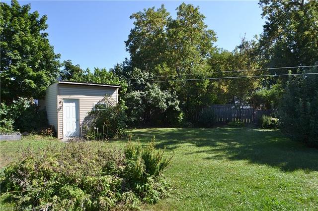 205 Belleville Road, House detached with 2 bedrooms, 2 bathrooms and 3 parking in Greater Napanee ON | Image 10