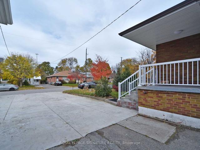 71 Fortrose Cres, House semidetached with 3 bedrooms, 3 bathrooms and 4 parking in Toronto ON | Image 31
