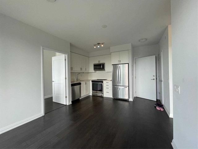 305 - 7895 Jane St, Condo with 2 bedrooms, 2 bathrooms and 1 parking in Vaughan ON | Image 12