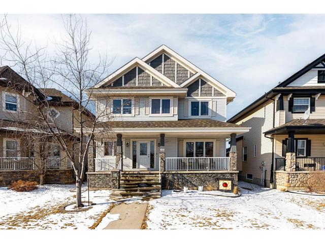 660 Crimson Dr, House detached with 3 bedrooms, 3 bathrooms and 6 parking in Edmonton AB | Image 1