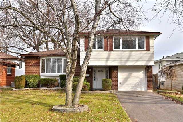 96 Bryant Rd, House detached with 3 bedrooms, 3 bathrooms and 3 parking in Ajax ON | Image 1