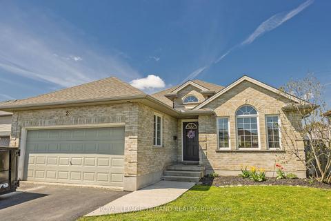 22 Edgewell Cres, Central Elgin, ON, N5P4K8 | Card Image