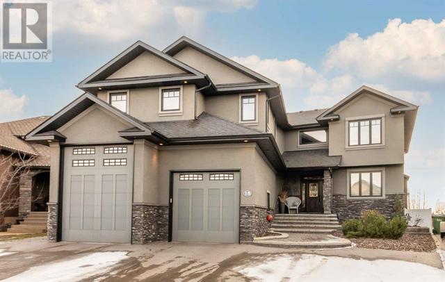 18 Overand Place, House detached with 6 bedrooms, 3 bathrooms and 4 parking in Red Deer AB | Image 1