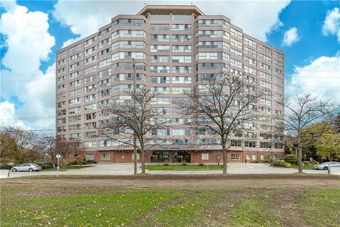 604-7 Gale Crescent, St. Catharines, ON, L2R7M8 | Card Image